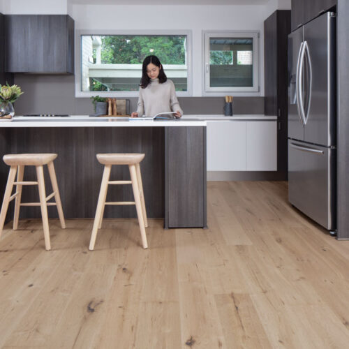 Heartridge Riviera Oak Bora engineering flooring kitchen